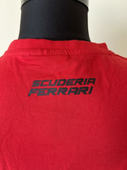 Tricou Ferrari , autentic , impecabil