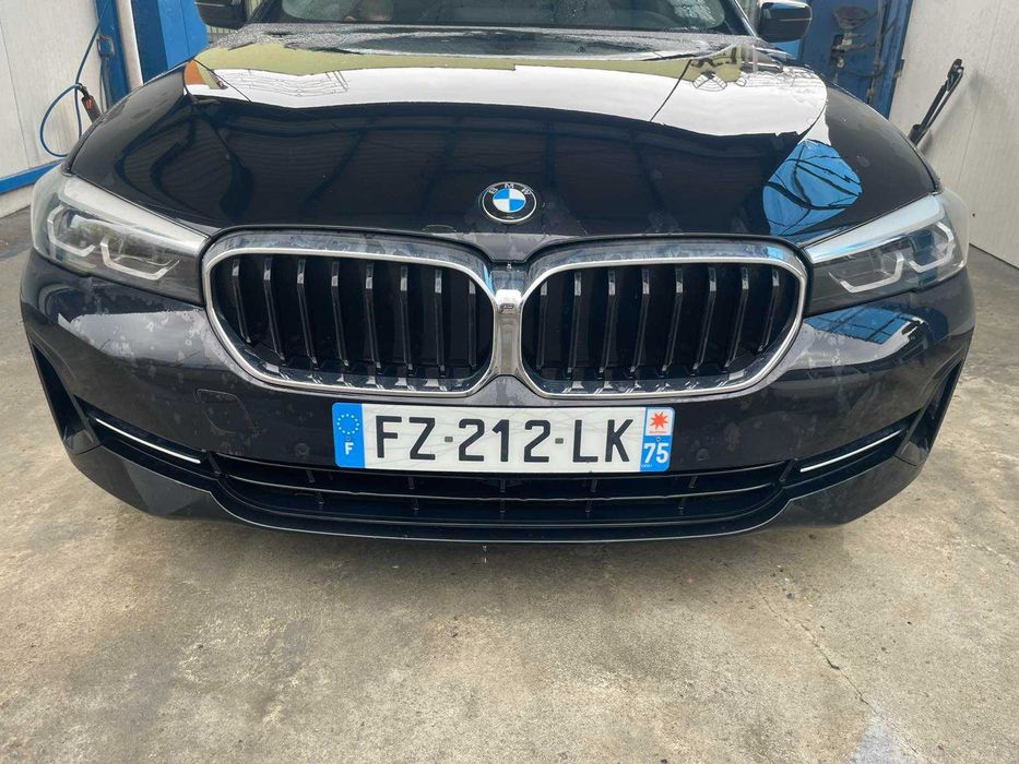 BMW g30 facelift - предна броня , задна броня и прагове