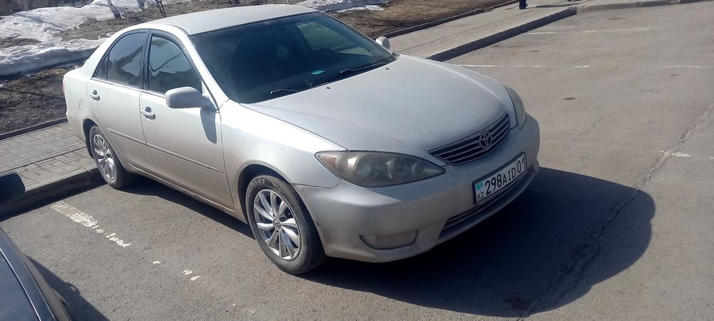 Көлік сатамын камри 35 жағдайы жақсы