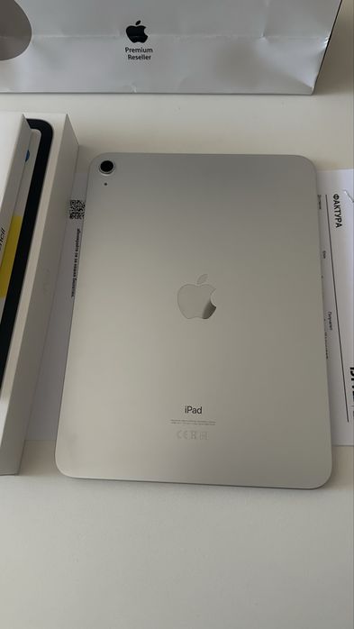 iPad 10th Gen 64 GB Wi-Fi + Apple Pencil (в гаранция)