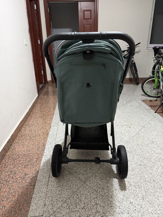 Детская коляска срочно продам