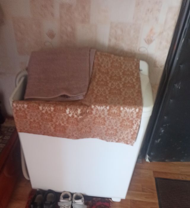 Продам машинку.полуавтомат