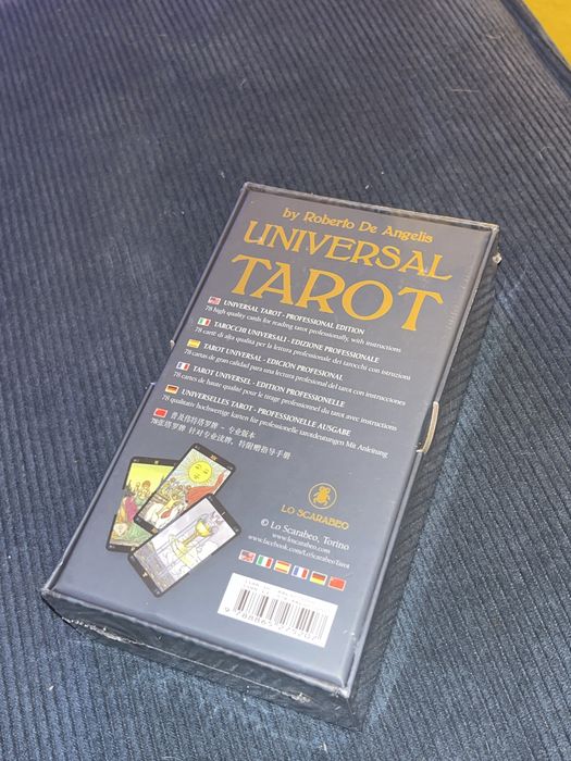 Universal Tarot Proffesional Edition