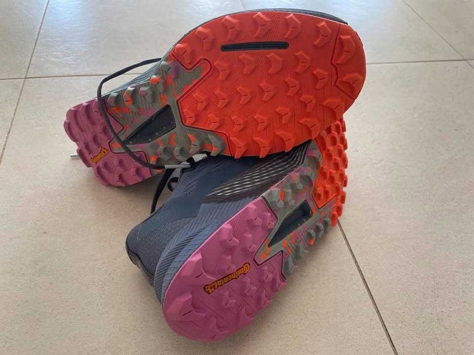 Дамски маратонки Adidas Terrex Agravic Flow 2