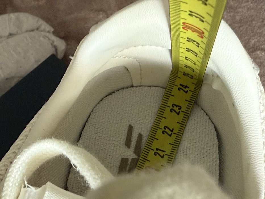 New Balance 274 crem cu verde menta piele intoarsa marimea 38 noi