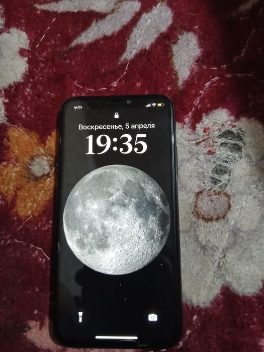 обменяю айфон х