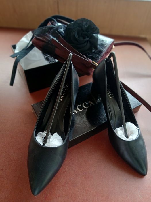 Элегантные, изысканные лодочки,размер 40.