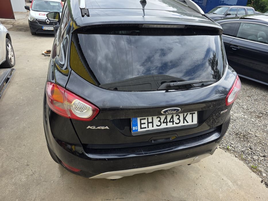 Ford kuga 2011 година ударен