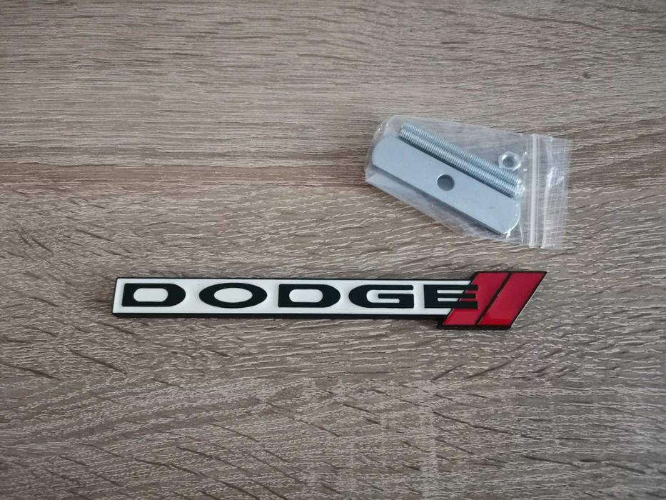 бяла емблема за решетка Додж Dodge