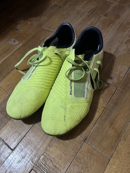 Nike phantom 40