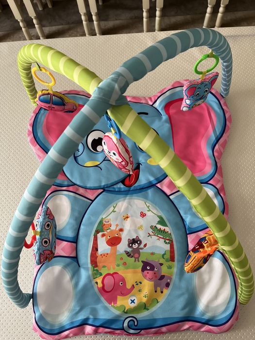 Деткий развивающий коврик