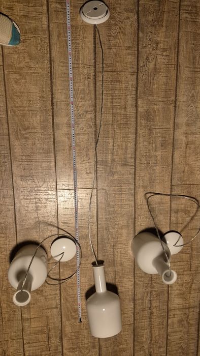 Lustre - corpuri iluminat suspendate