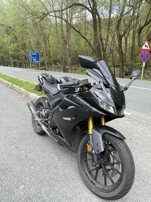 Vând Yamaha Yzf r 125 cc 2021 ,18000km