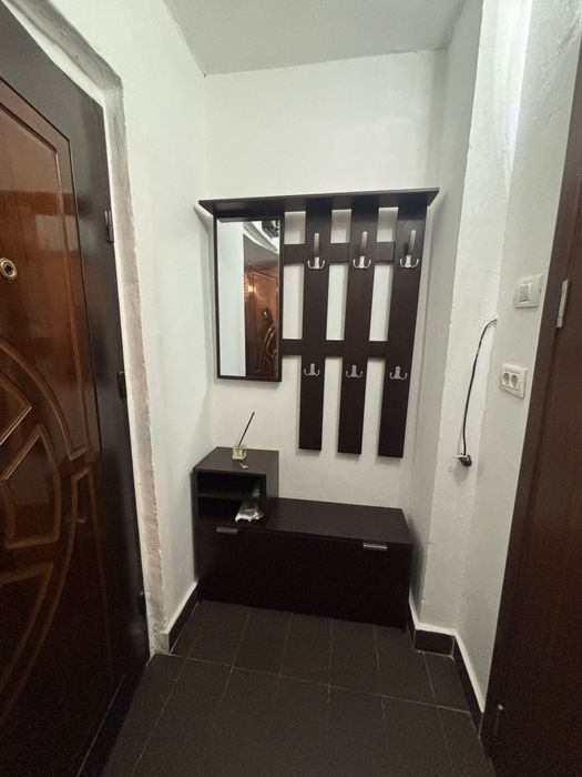 Închiriez Garsonieră Arad-Malul Mureșului G.Praporgescu