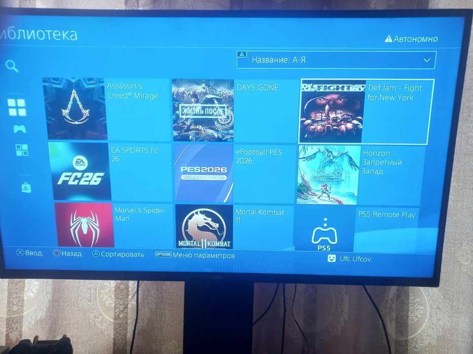 PS4 pro 11.00 vzlom ideal holati yangi djoystik bor o'yinlar yozilgan