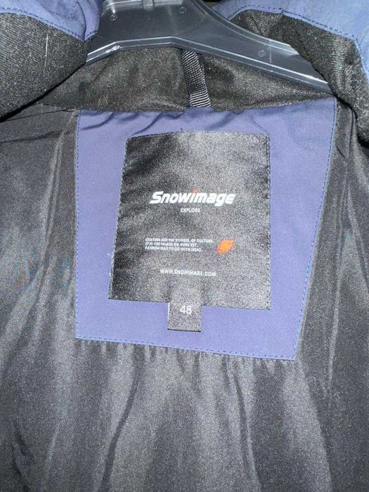 Продаю  зимнюю куртку