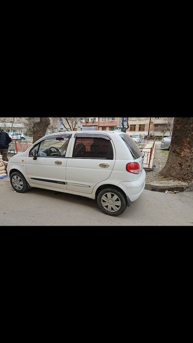 матиз сотилади .