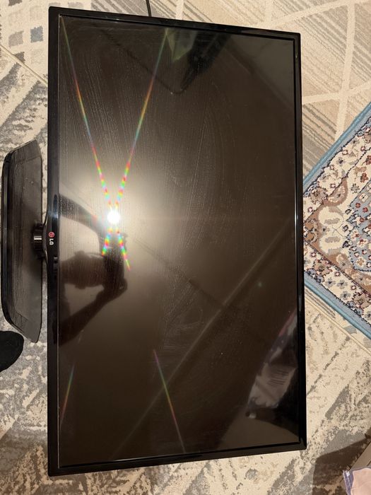 Продам телевизир LG