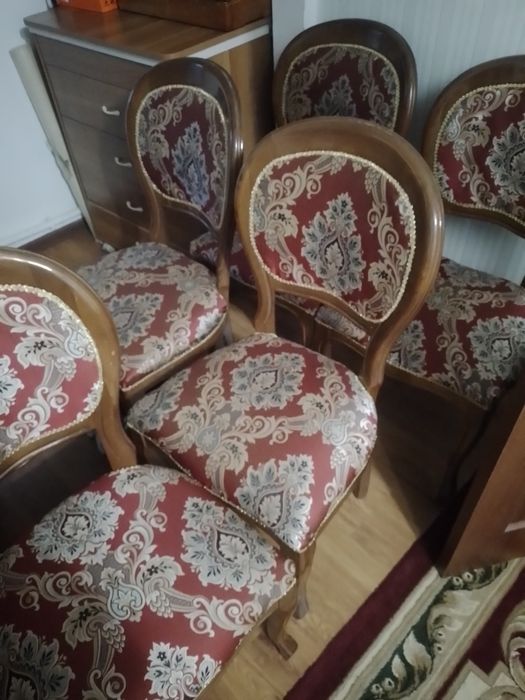 Продам стулья хорошом состояние