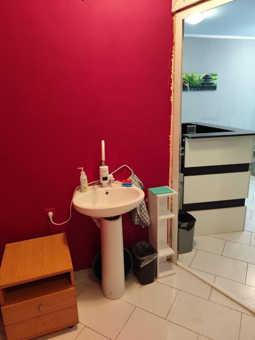 Дава се под наем Ателие в Пловдив, Каменица 2 - 70 кв.м за 331.5 € - Снимка #4