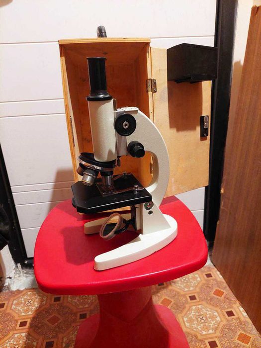 Продам Исследовательский микроскоп XSP02