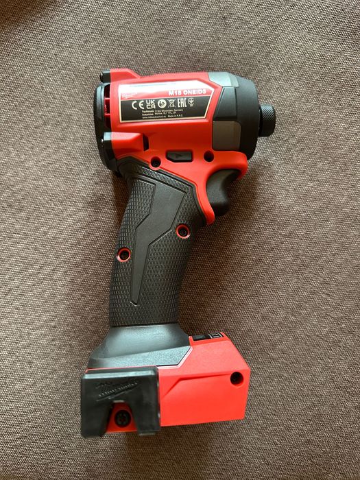Milwaukee M18ONEID3