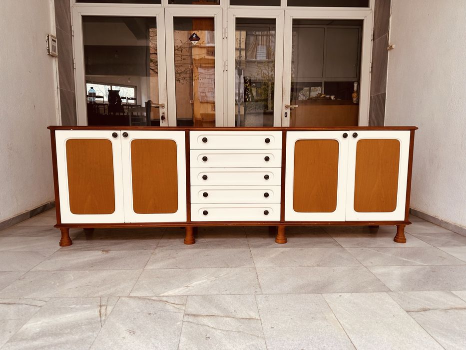 Италиански винтидж скрин / credenza – 232 см | 70-те години