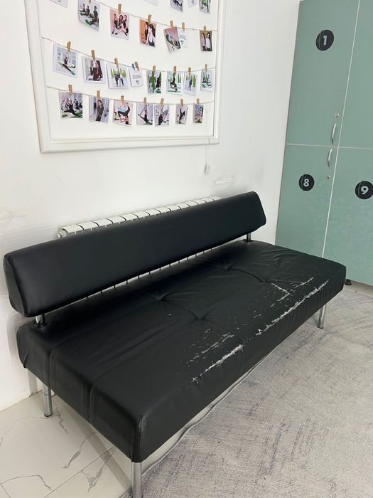 Продается диван.