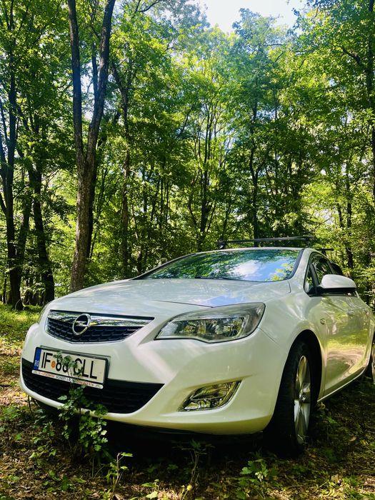 Opel astra j 1.4 ,140 cp benzina+gpl
