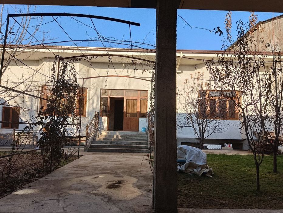 (22) Сдаётся Участок 10 хона 6 сутух Срочно берилади