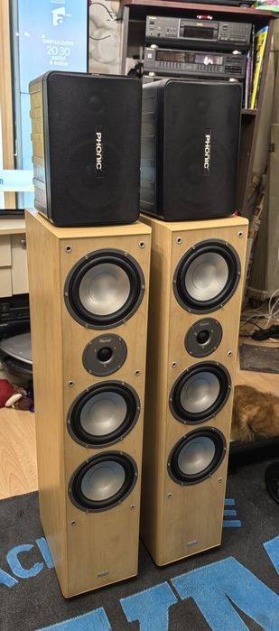 Vând 2 perechi de boxe, Magnat Monitor 1000 și Phonic SE-207