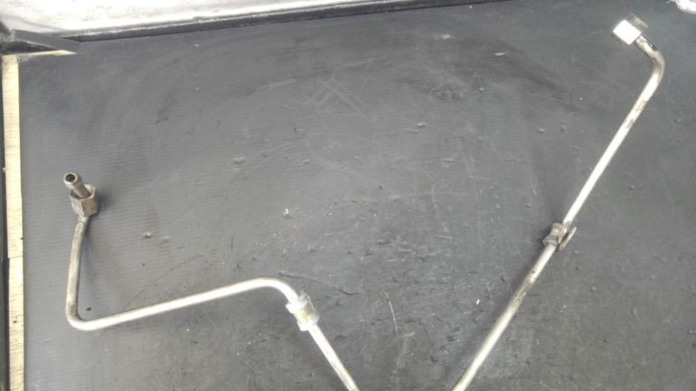 Conducta ulei 1.9 tdi bkc vw golf 5