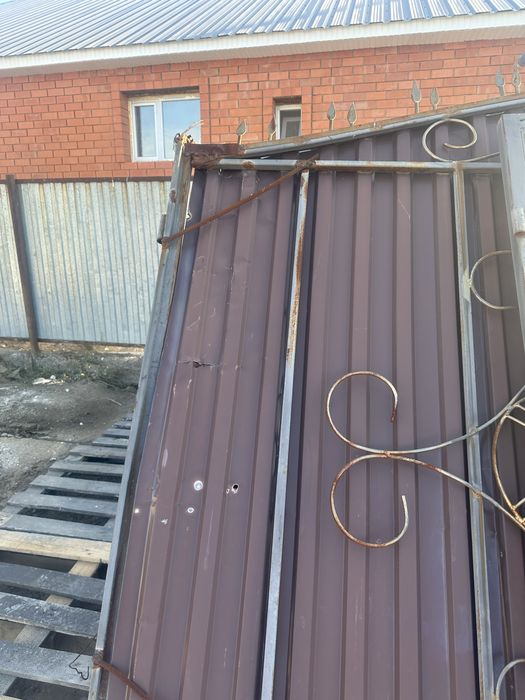 Продам ворота без стойки