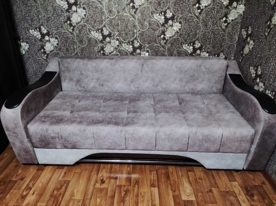 Продается диван с ящиком