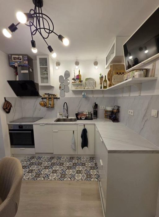 Продава се Тристаен апартамент в София, Мусагеница - 76 кв.м за 2416 €/кв.м - Снимка #1