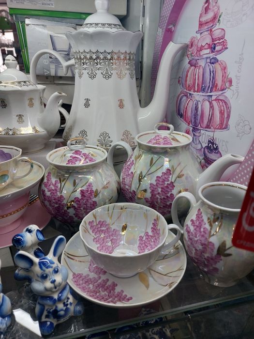 продается чайная пара