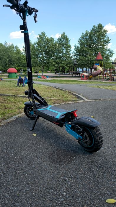 Vând trotinetă electrică 800W, pliabilă