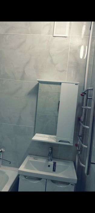 Продам квартиру 3-х комнатную