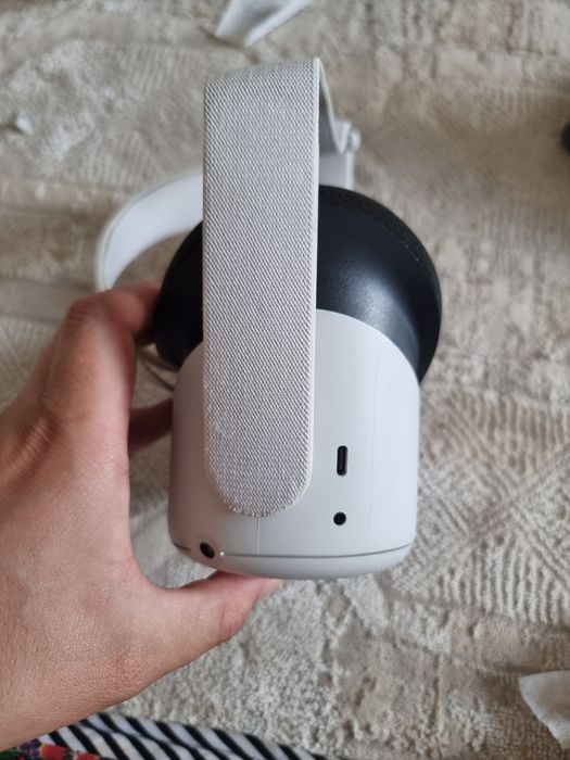 Oculus quest 2 128gb o'yinlari bilan birga
