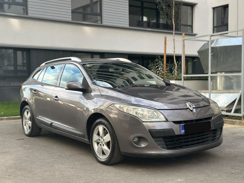 RENAULT Megane