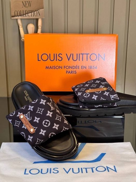 Papuci Louis Vuitton