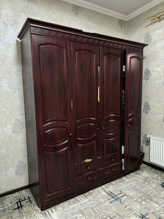 Spalniy mebellari sotiladi