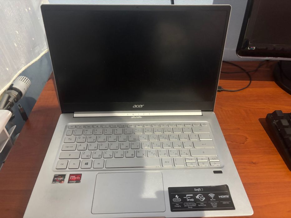 Продавам Лаптоп Acer