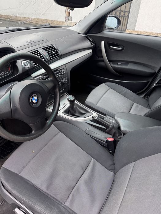 BMW 1 Series 2004 — imagine 4