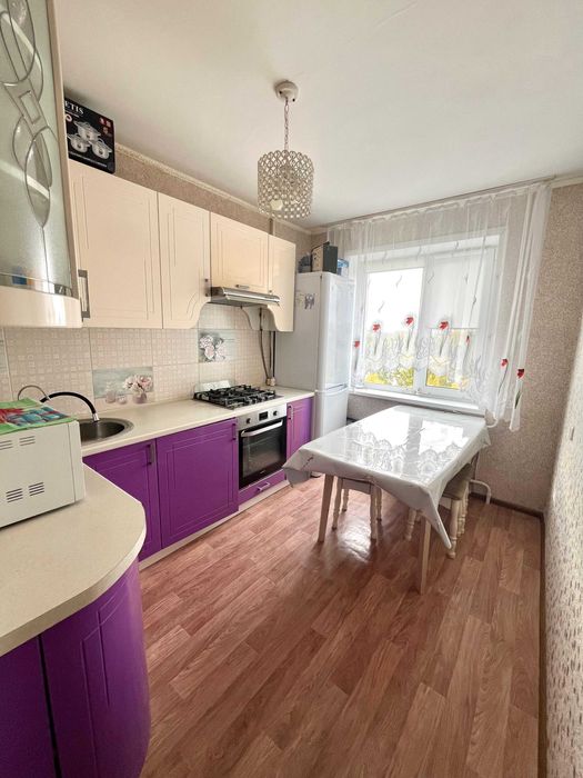 Продаётся 3 комн квартира