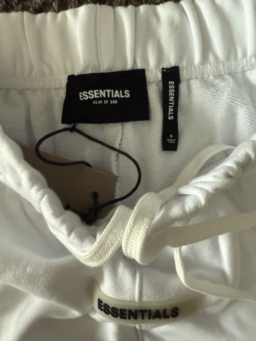 Essentials fear of God -Шорти