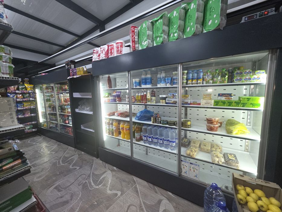 Всё с магазина холодильники ветриная  и т.д