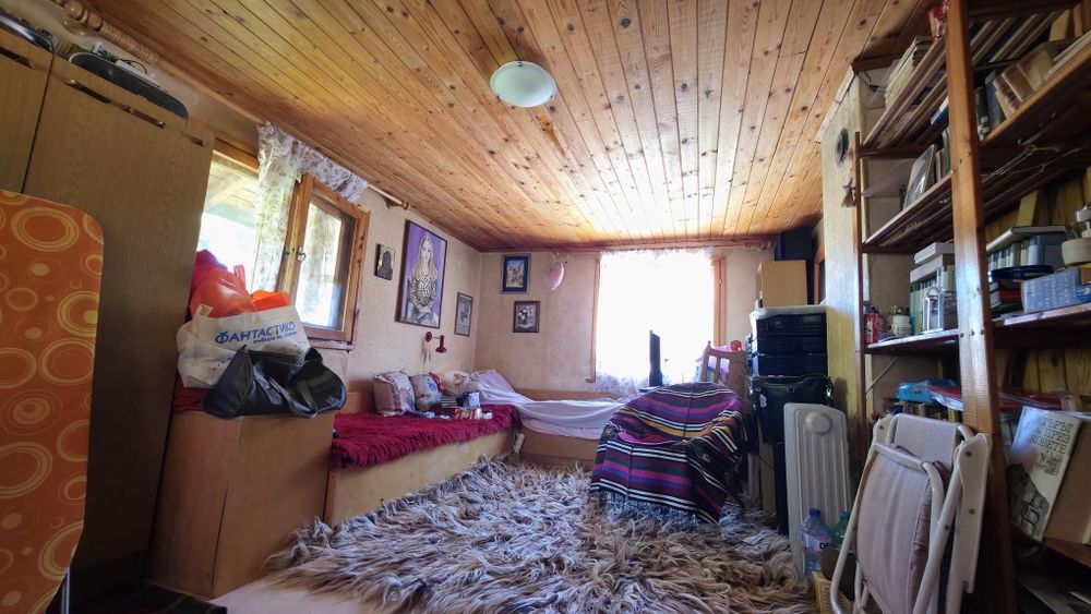 Продава се ВИЛА в село Кладница, община Перник