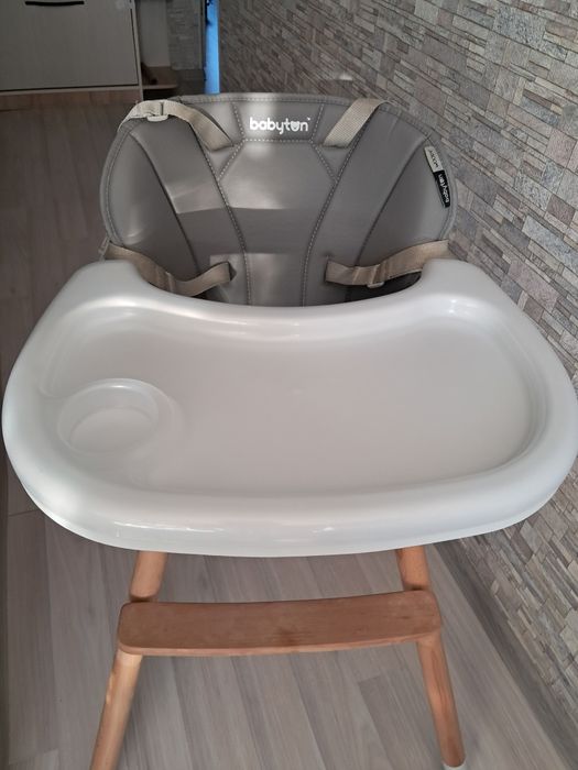 Продам стульчик для кормления