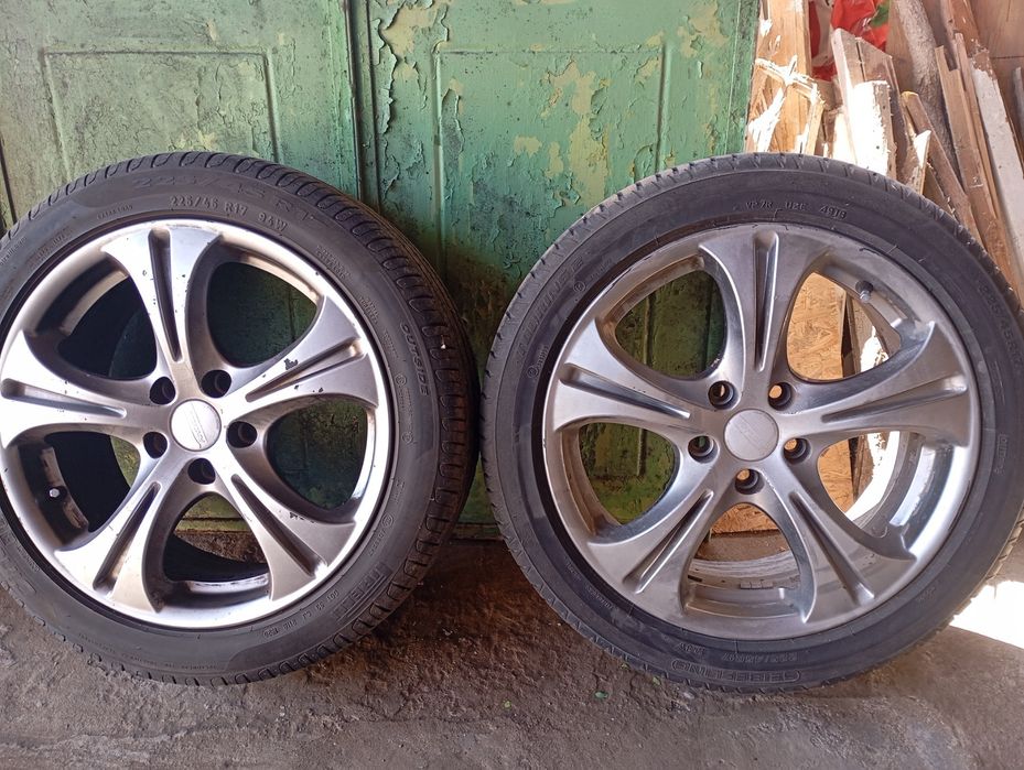 Гуми с джанти 5 по 110 Опел Астра  17 цола